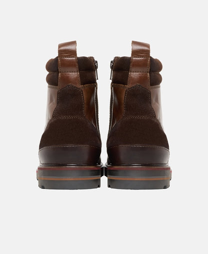 Schnürstiefeletten