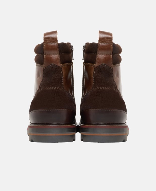 Schnürstiefeletten