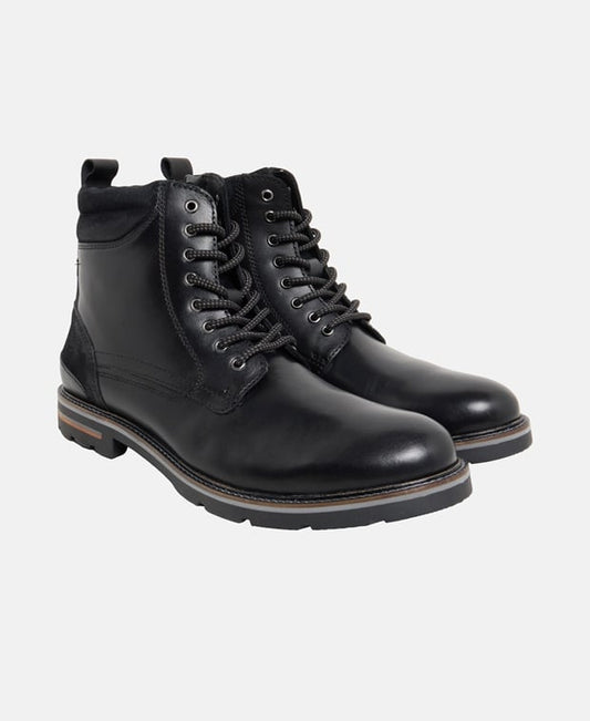 Schnürstiefeletten