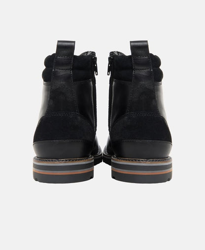 Schnürstiefeletten