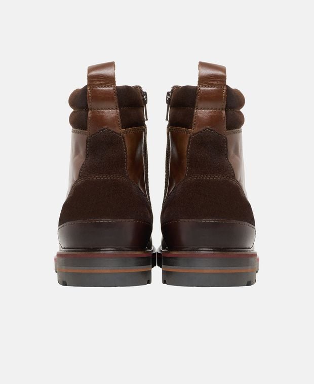 Schnürstiefeletten