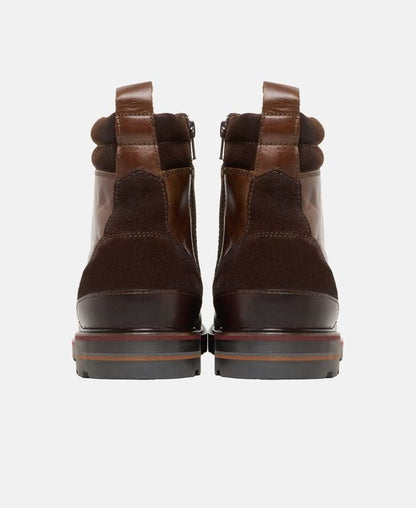 Schnürstiefeletten