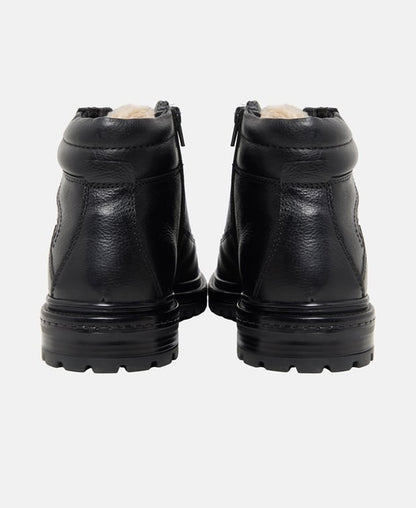 Schnürboots