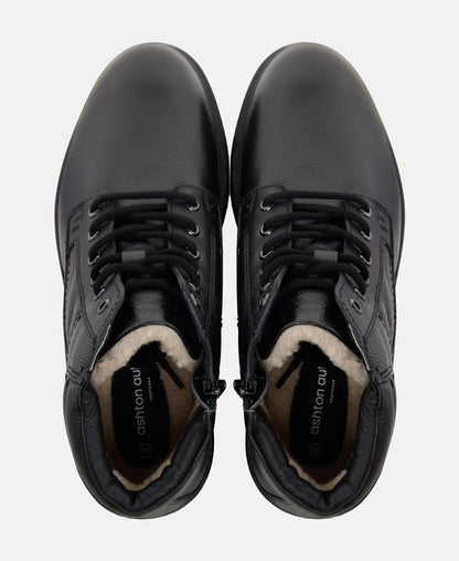 Schnürboots