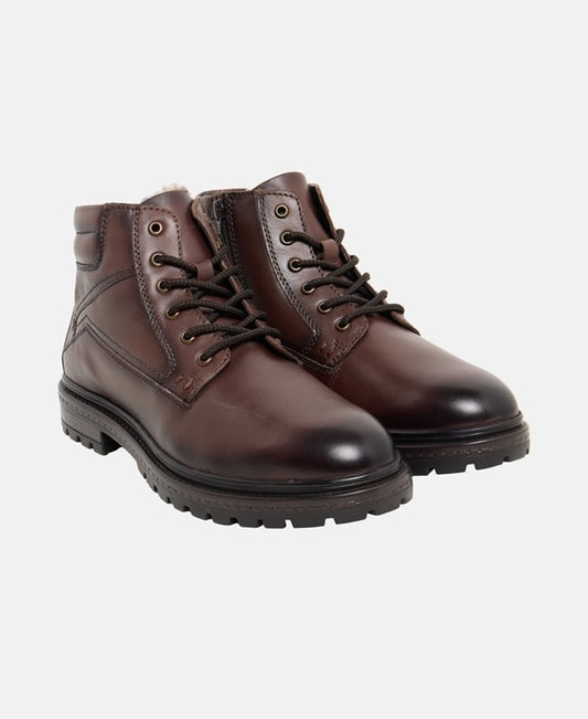 Schnürboots