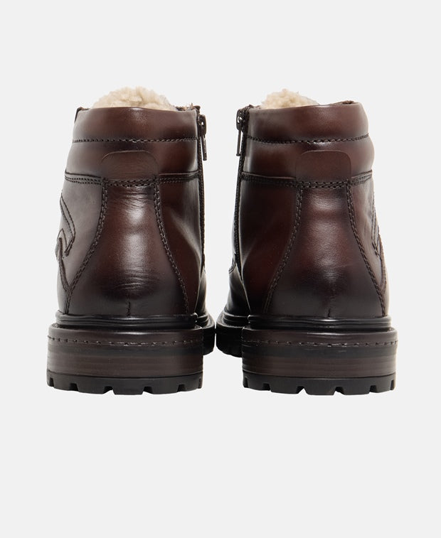 Schnürboots