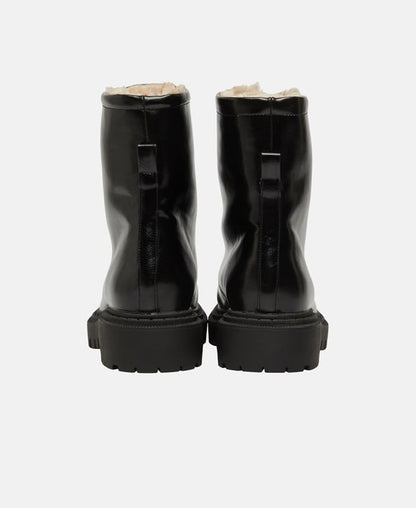 Schnürstiefeletten
