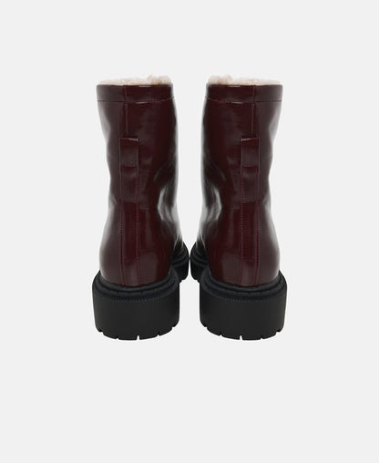 Schnürstiefeletten