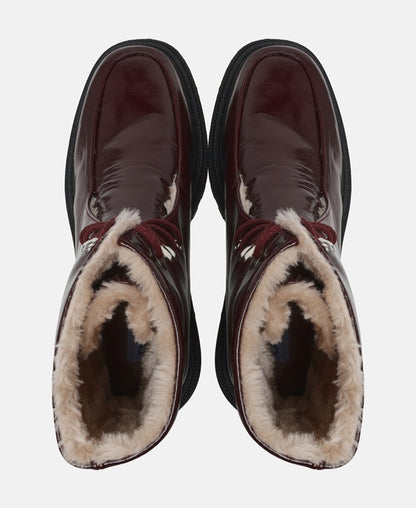 Schnürstiefeletten