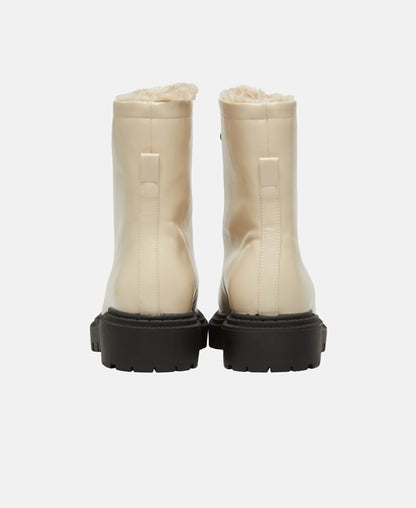 Schnürstiefeletten