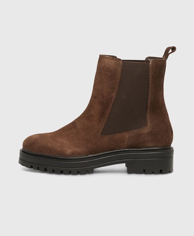 Chelsea Boots