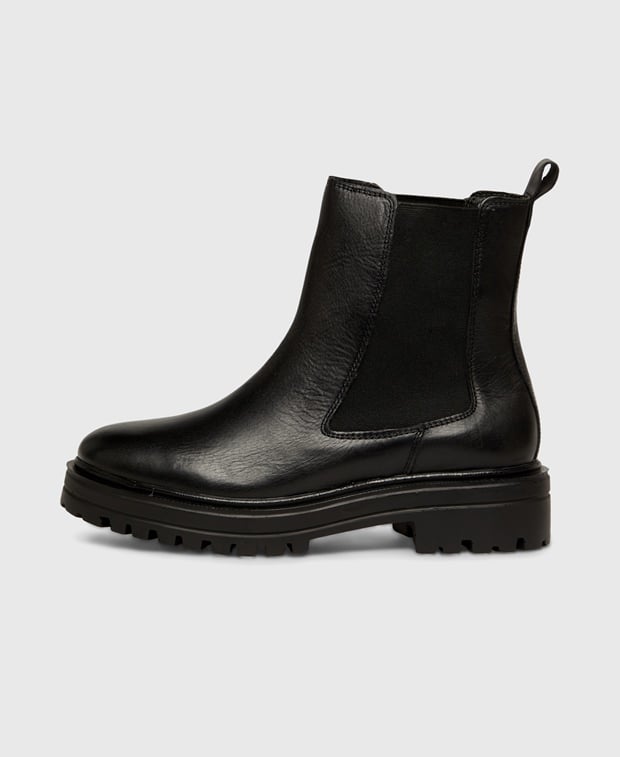 Chelsea Boots