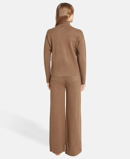 Set aus Pullover und Hose