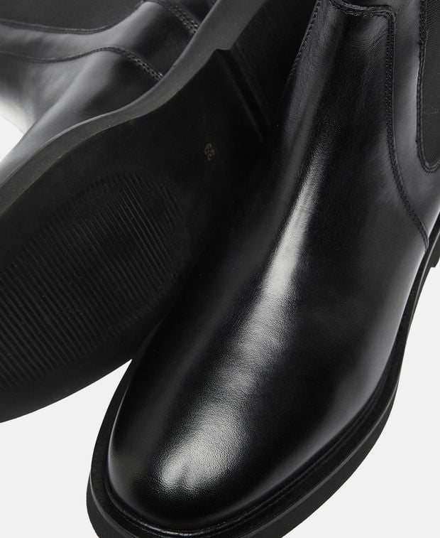 Chelsea Boots