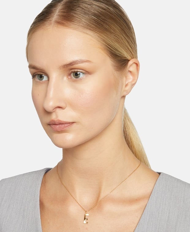 Halskette mit Anhänger