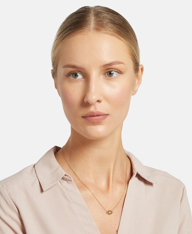 Halskette mit Anhänger