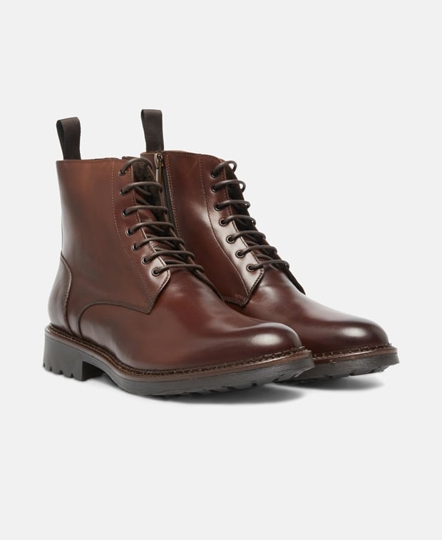 Schnürstiefeletten