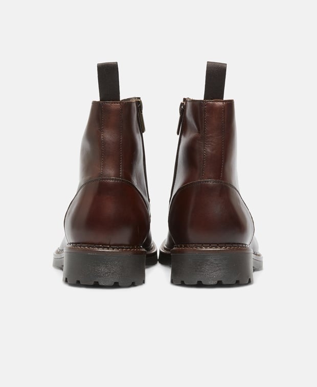 Schnürstiefeletten