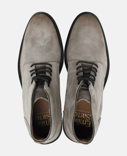 Schnürstiefeletten