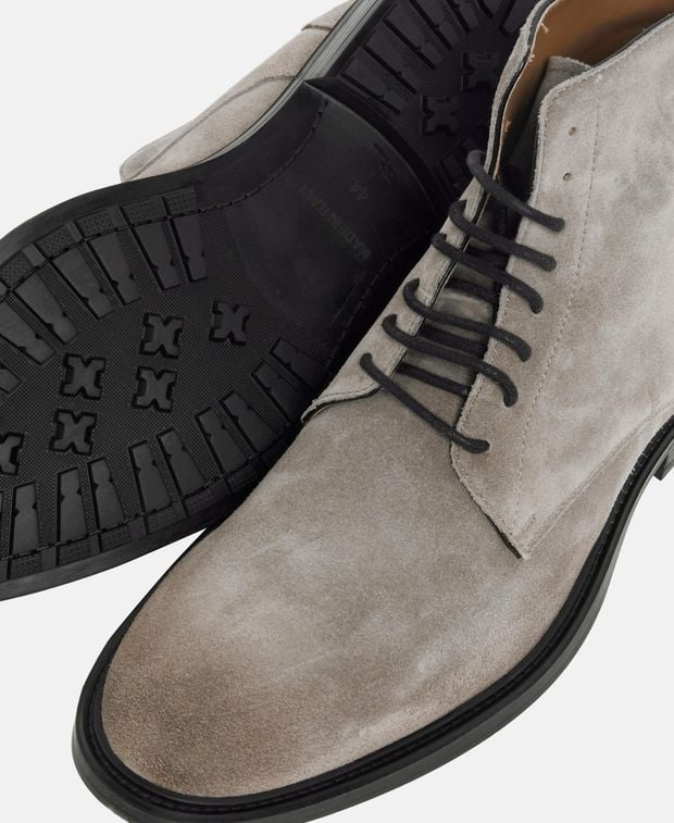 Schnürstiefeletten
