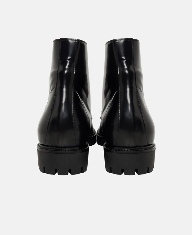 Schnürboots