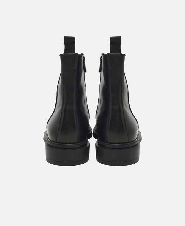Chelsea Boots