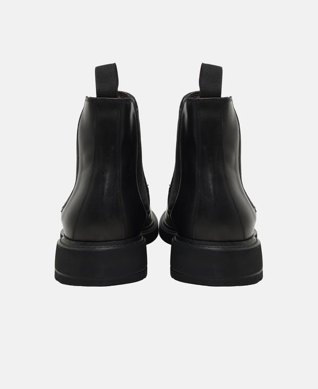 Chelsea Boots