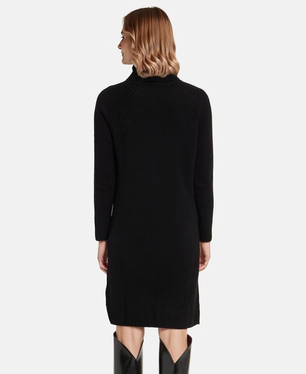 Strickkleid