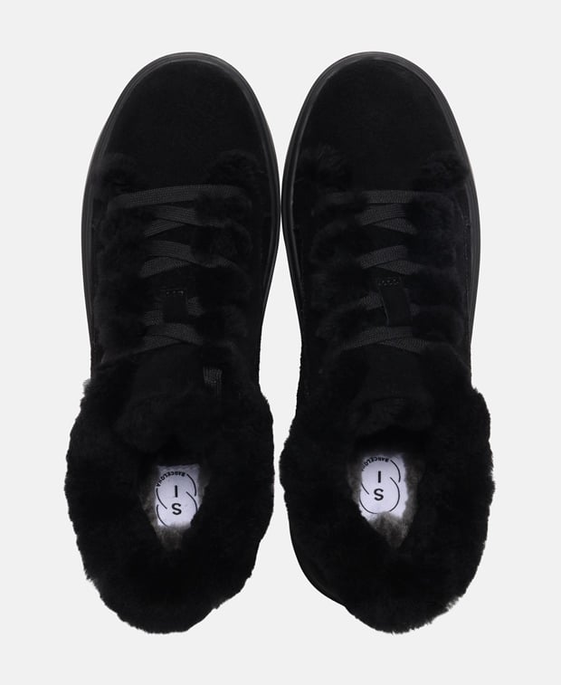 Sneaker
