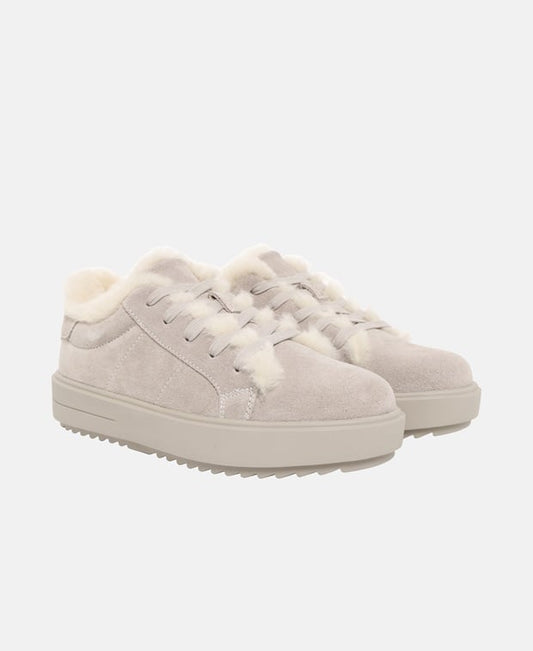 Sneaker
