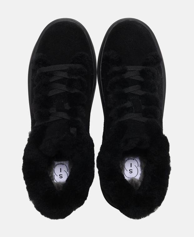 Sneaker