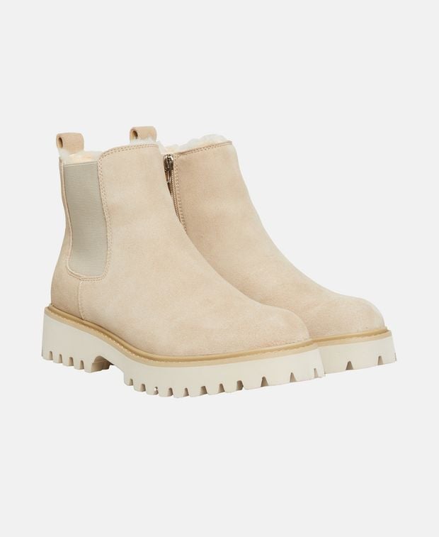 Chelsea Boots