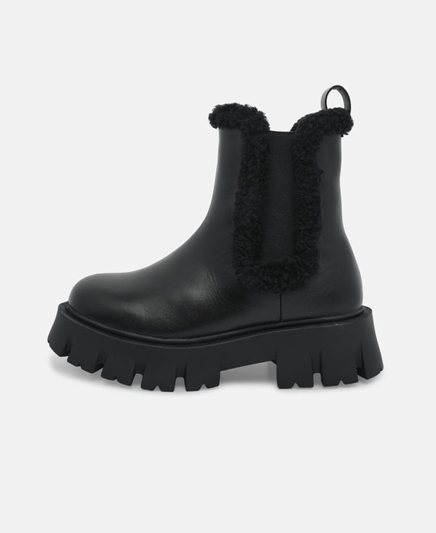 Chelsea Boots