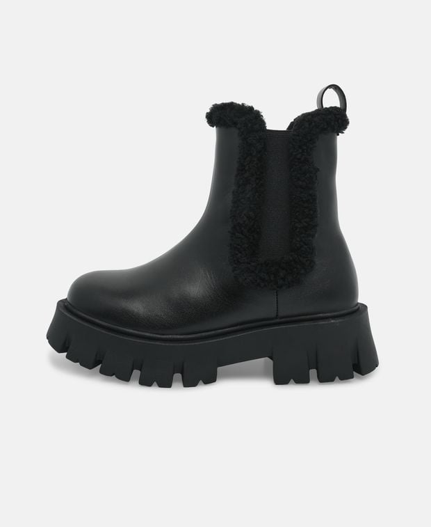 Chelsea Boots
