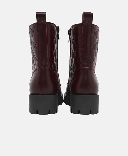 Schnürboots