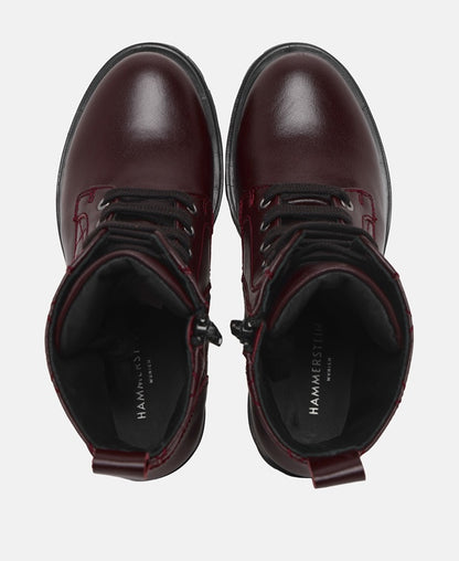Schnürboots