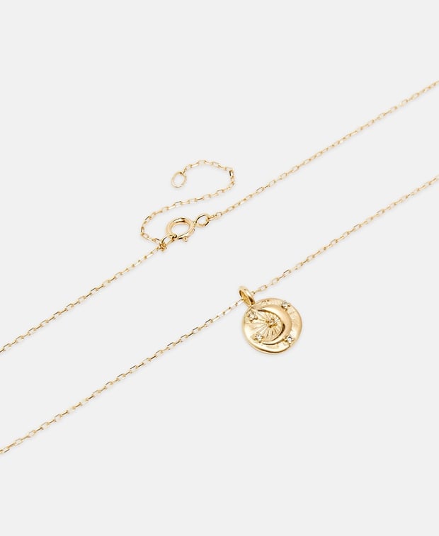 Halskette mit Anhänger