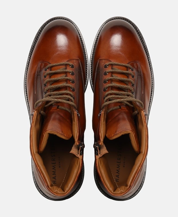 Schnürstiefeletten
