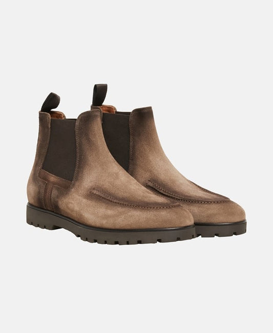 Chelsea Boots