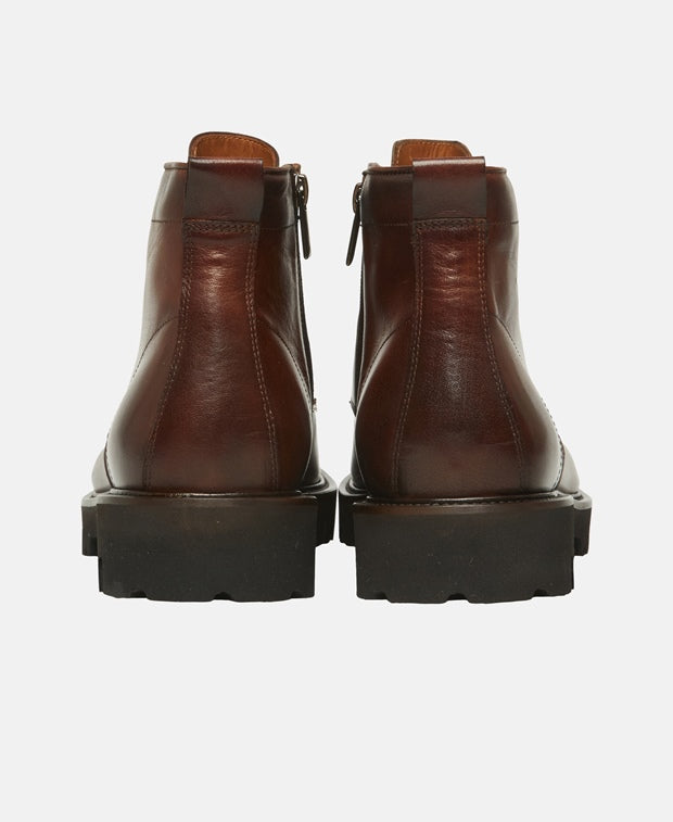 Schnürstiefeletten