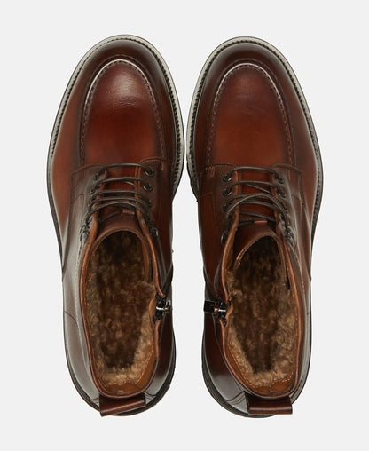 Schnürstiefeletten