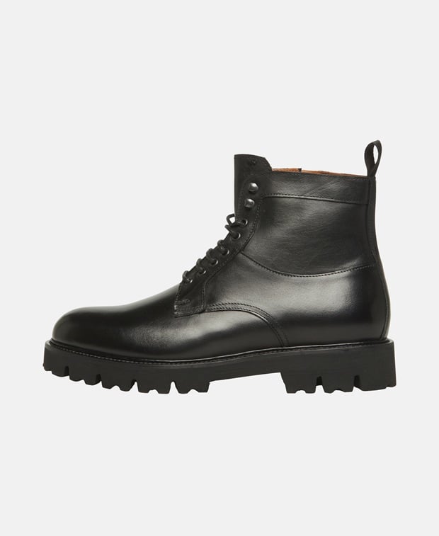 Schnürboots
