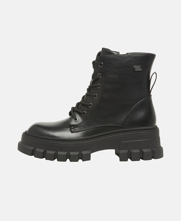 Schnürstiefeletten