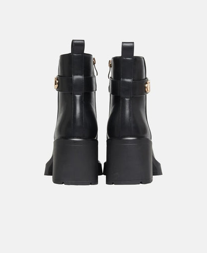 Stiefeletten