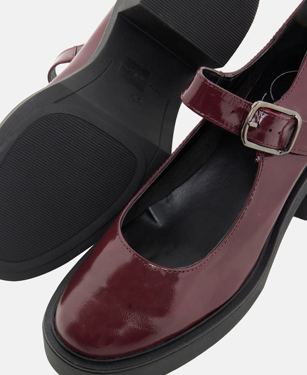 Mary Jane Pumps