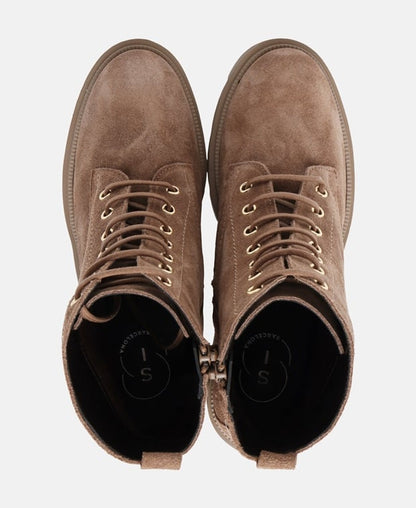Schnürboots