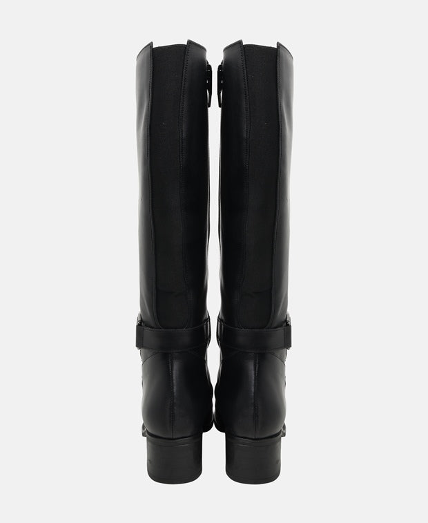 Wadenhohe Stiefel