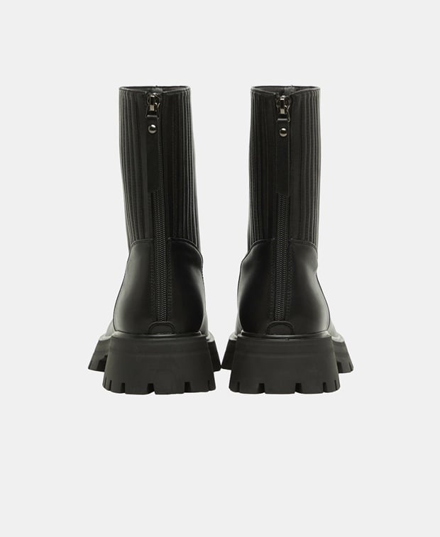 Chelsea Boots