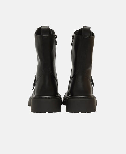Schnürstiefeletten