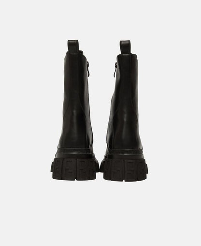 Schnürstiefeletten